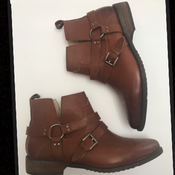 Anthropologie Gee WaWa Ankle Boots sz 8.5 - Picture 2 of 5